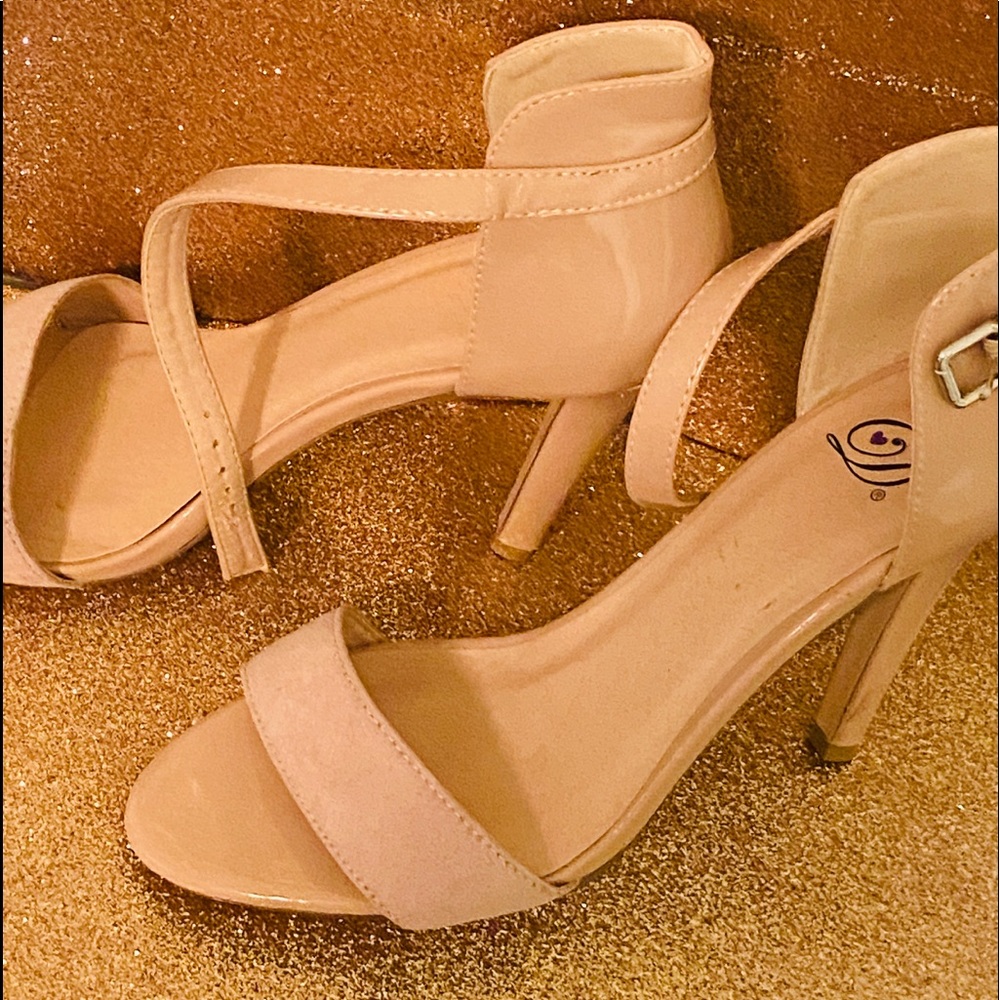 Classy nude heels